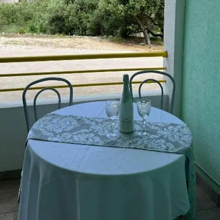 Natali Apartment Podaca